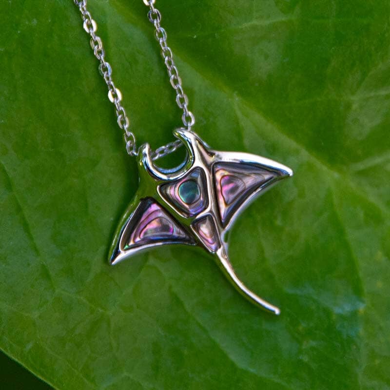 Abalone Manta Ray Pendant Pendant Island by Koa Nani 