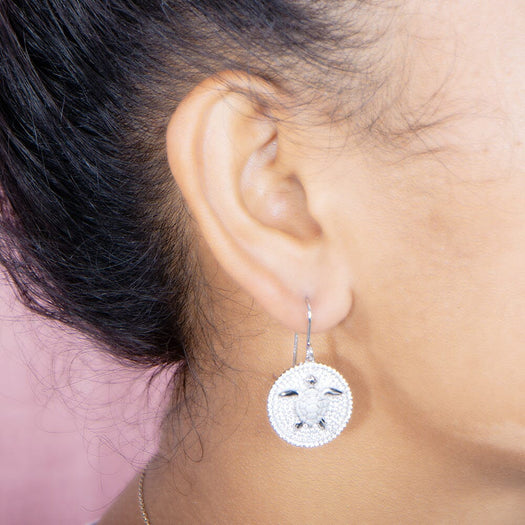 Pavé Honu Earrings Earrings Island by Koa Nani 