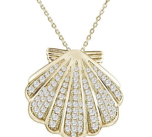 The picture shows a 14K yellow gold pavé diamond oyster shell pendant.