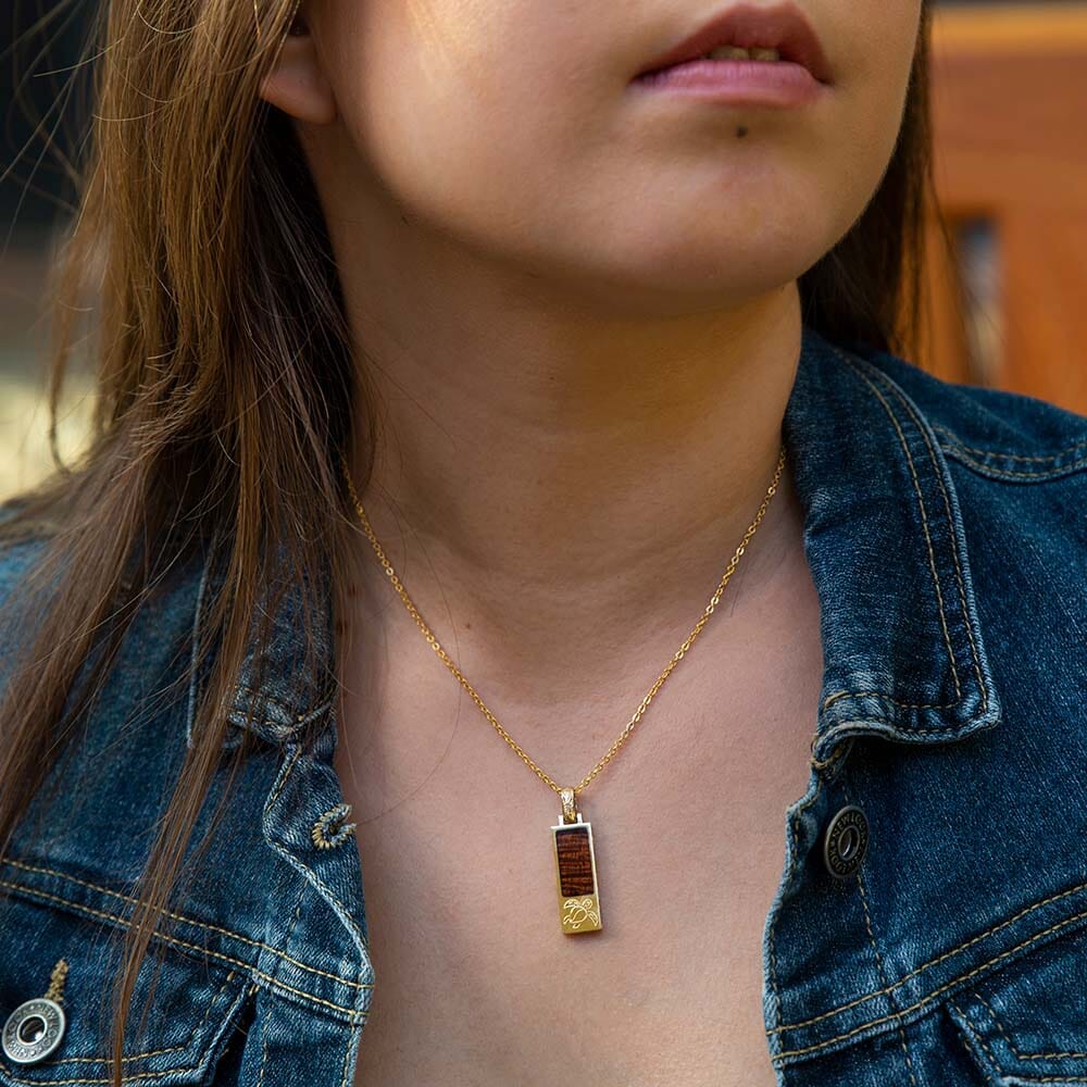 14K gold Koa wood embedded bar pendant, with a Sea Turtle design. 