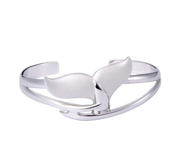 The picture shows a 925 sterling silver whale tail bangle.